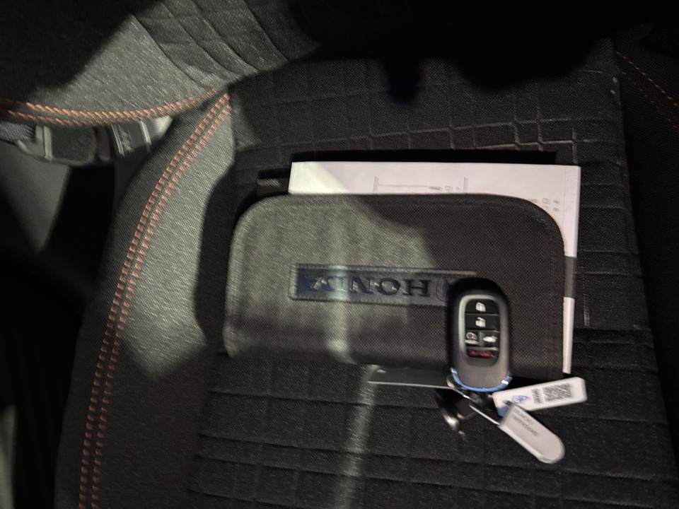 3CZRZ2H55TM742642 2026 Honda HR-V AWD Sport