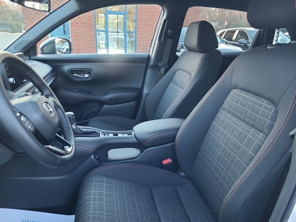 3CZRZ2H55TM750501 2026 Honda HR-V AWD Sport