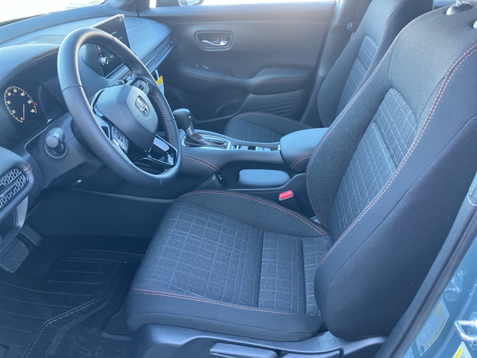 3CZRZ2H57TM750354 2026 Honda HR-V AWD Sport