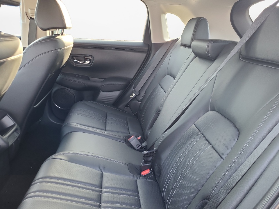 3CZRZ2H79TM749045 2026 Honda HR-V AWD EX-L