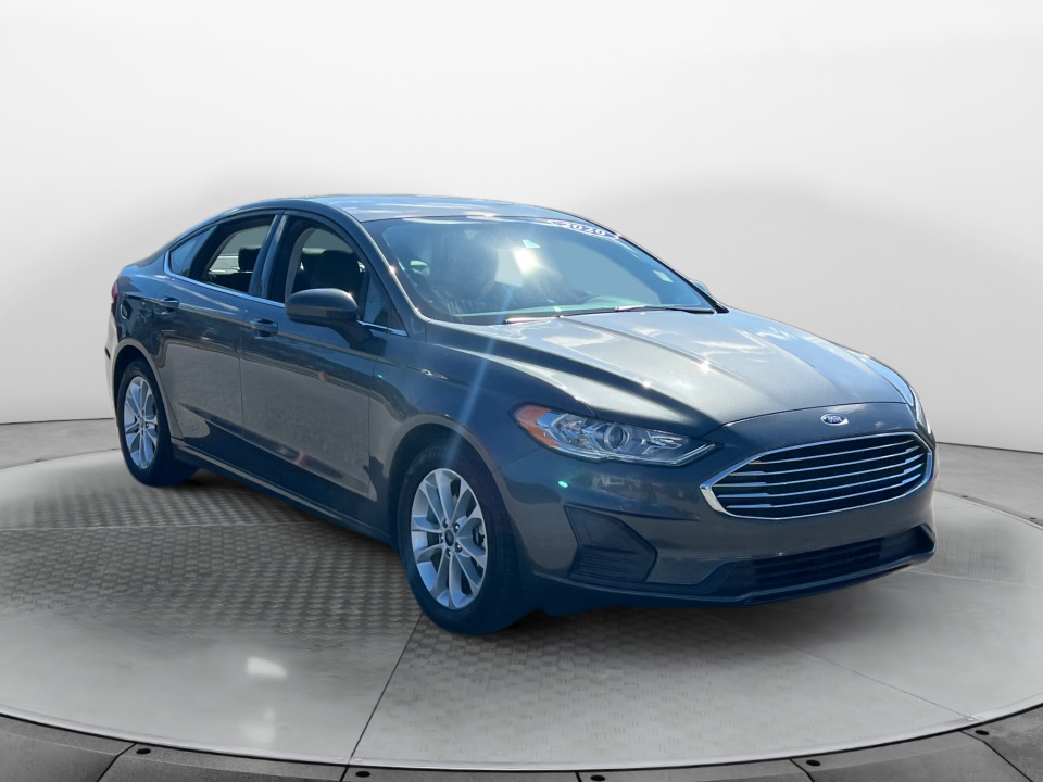2020 Ford Fusion SE FWD