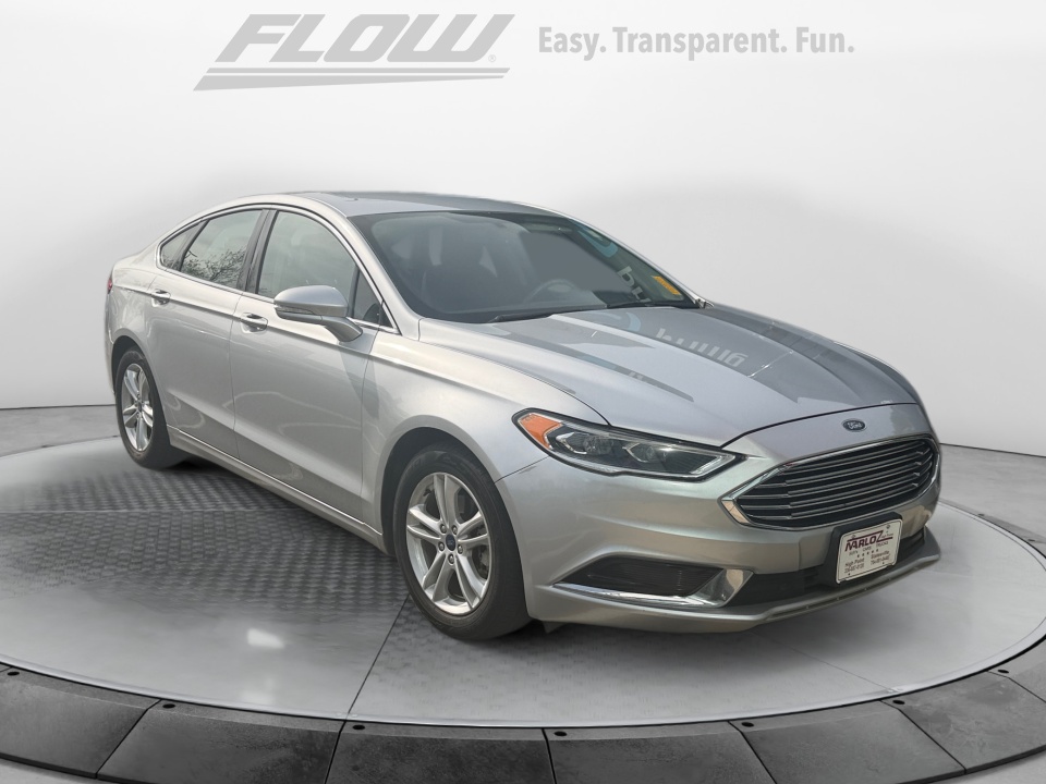Silver 2018 Ford Fusion SE Sedan Front-Wheel Drive Automatic