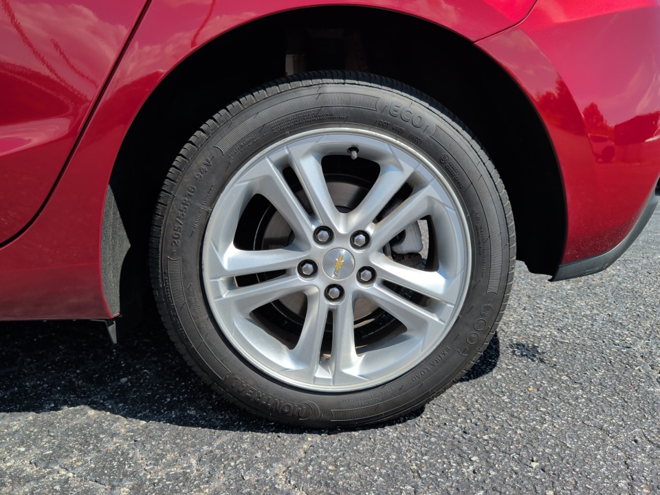 Used 2018 Chevrolet Cruze Hatchback