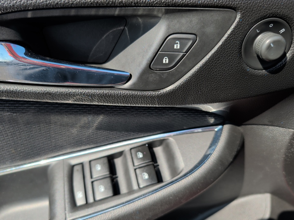 Used 2018 Chevrolet Cruze Hatchback