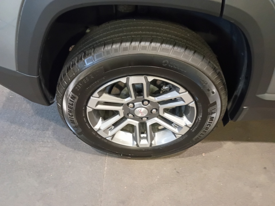 Used 2026 GMC Terrain SUV