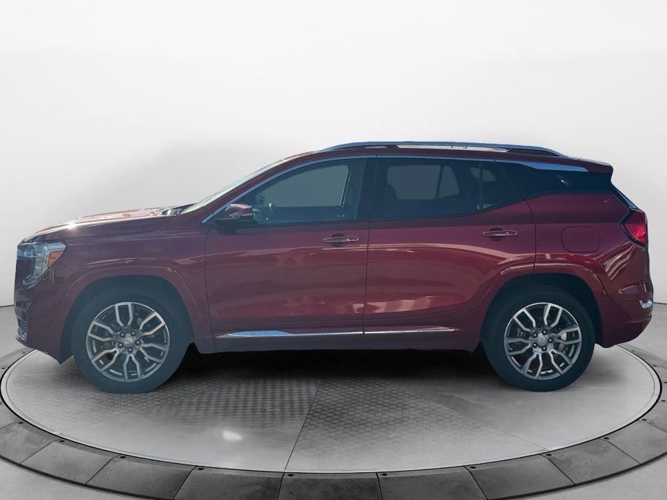 Used 2024 GMC Terrain SUV