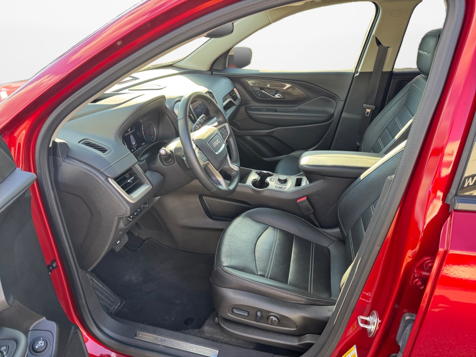 Used 2024 GMC Terrain SUV