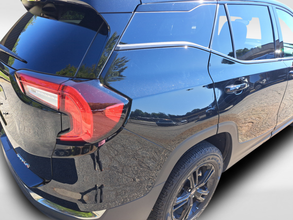 Used 2024 GMC Terrain SUV