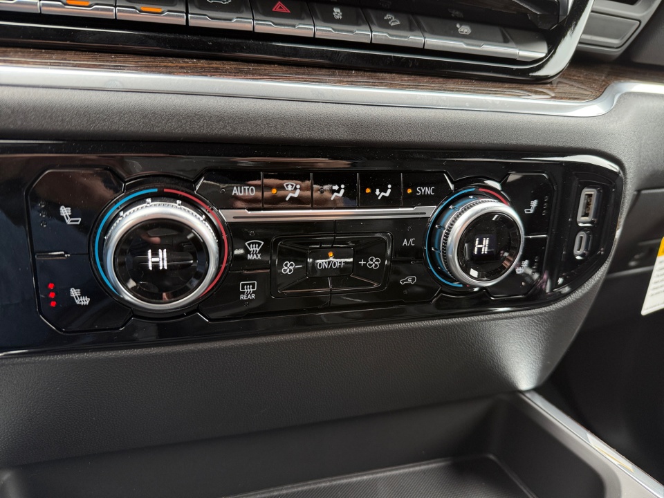 3GTUUCE83TG139061 2026 GMC Sierra 1500 Elevation