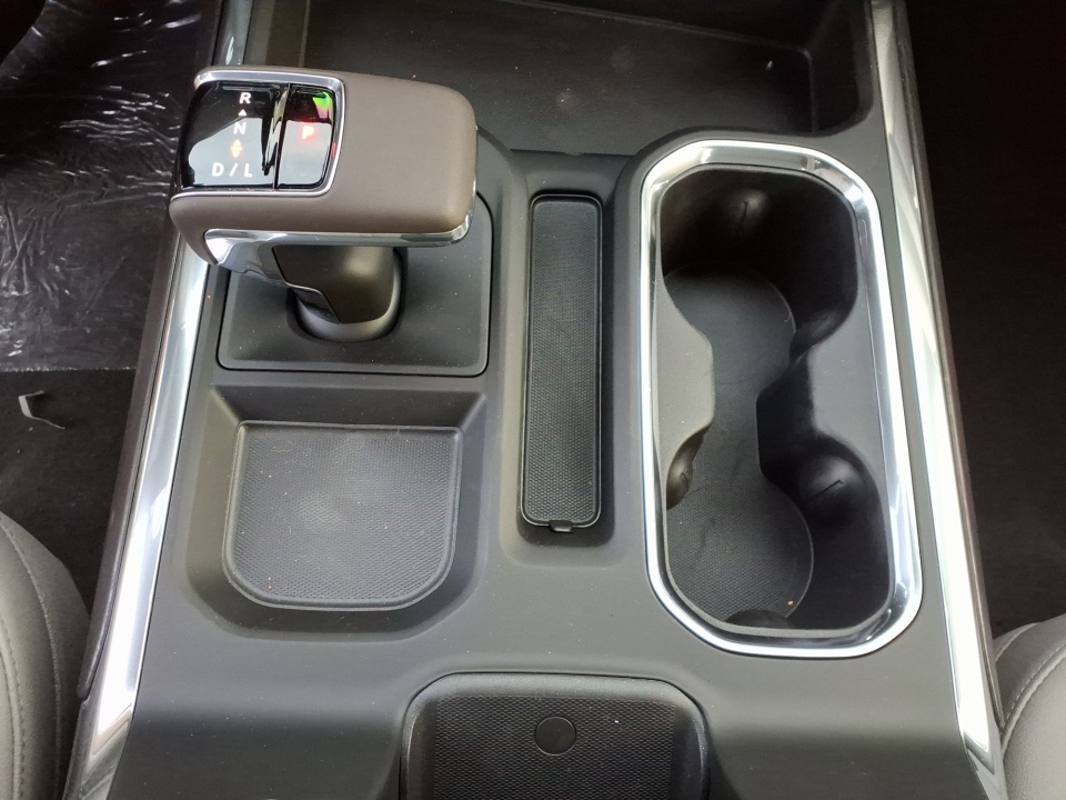 3GTUUDE83TG176021 2026 GMC Sierra 1500 Crew Cab, Standard Bed, SLT, 4WD