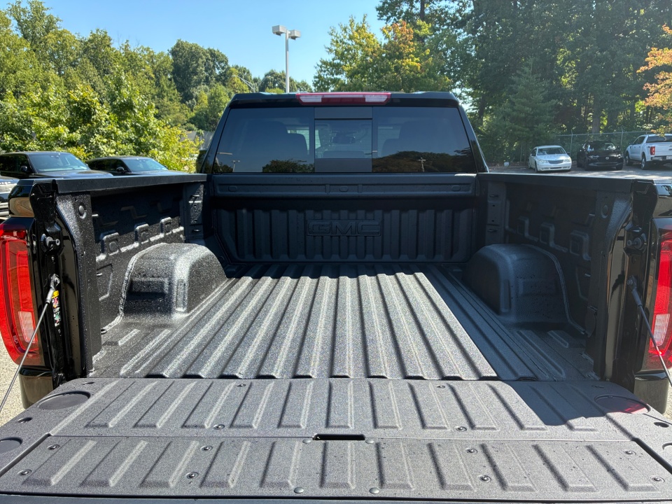 3GTUUDE88TG467680 2026 GMC Sierra 1500 SLT