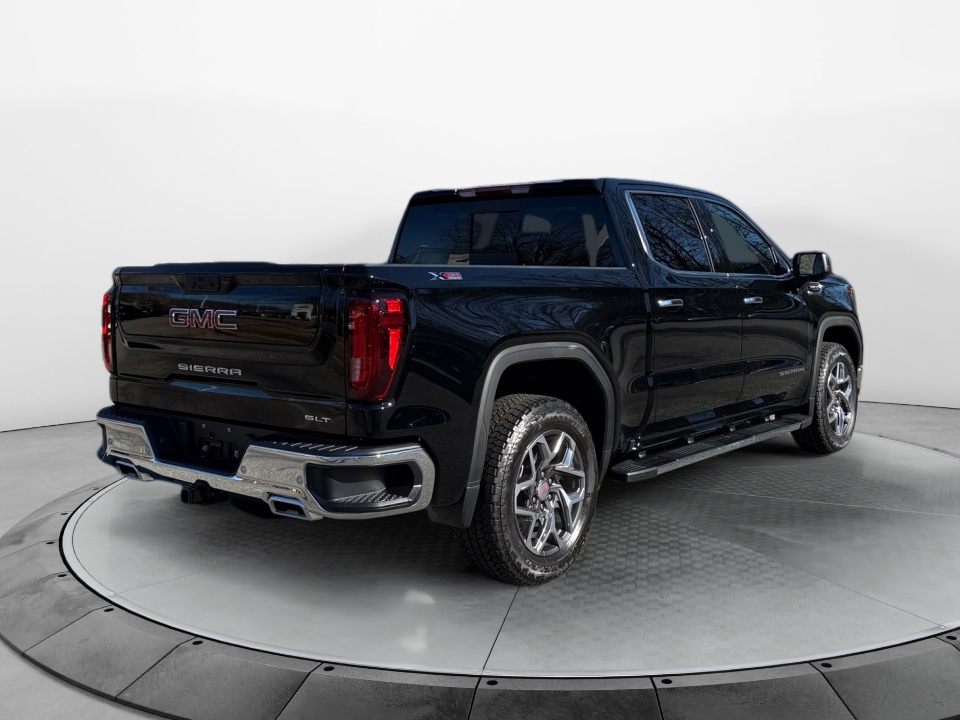 3GTUUDEL2TG235015 2026 GMC Sierra 1500 Crew Cab, Standard Bed, SLT, 4WD