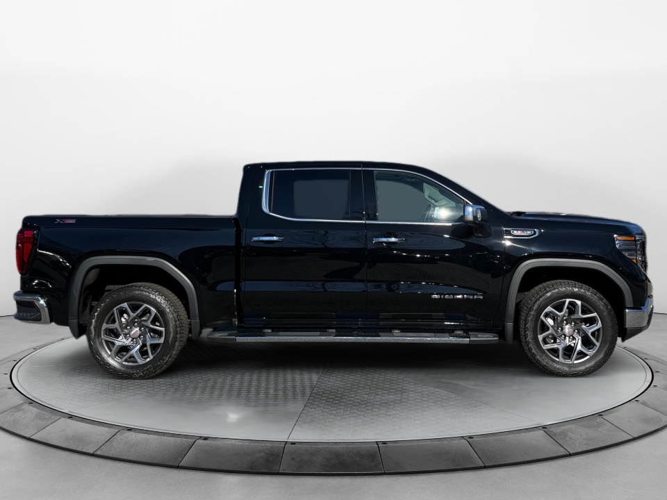 3GTUUDEL2TG235015 2026 GMC Sierra 1500 Crew Cab, Standard Bed, SLT, 4WD