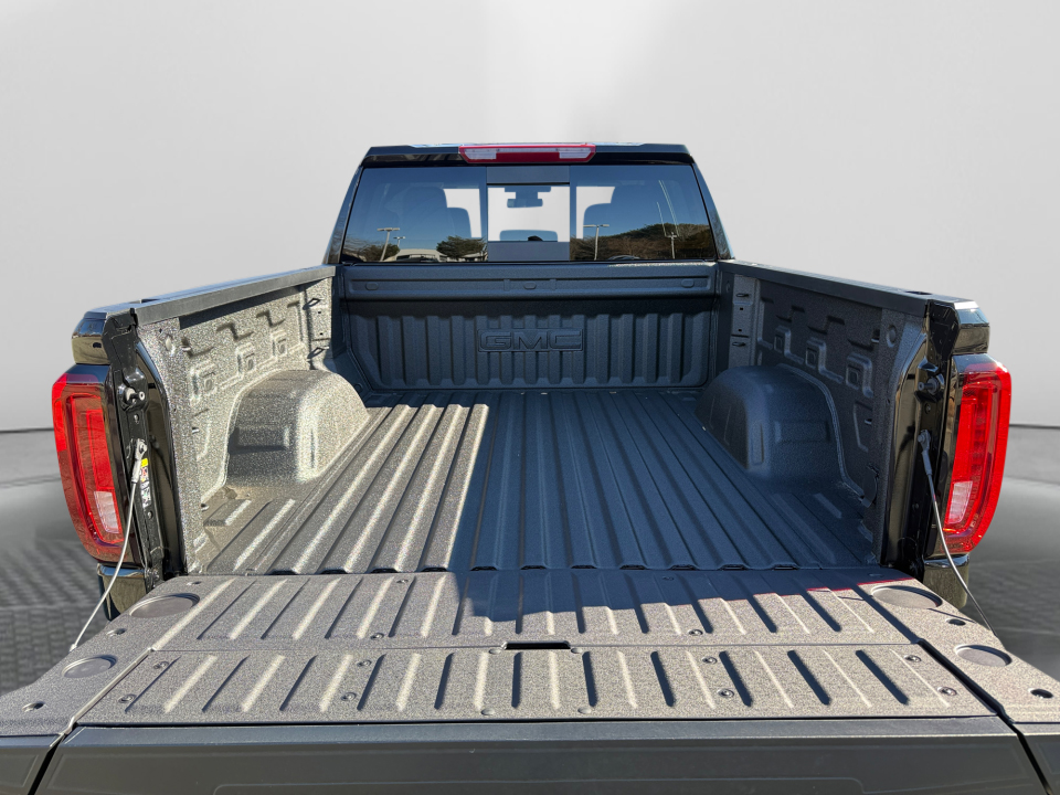 3GTUUDEL2TG235015 2026 GMC Sierra 1500 Crew Cab, Standard Bed, SLT, 4WD