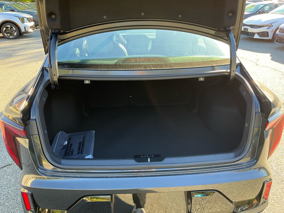 3KPFW4DC6SE198260 2025 Kia K4 GT-Line Turbo