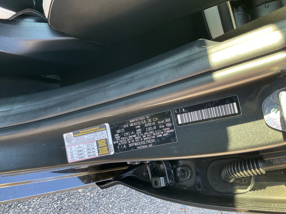 3KPFW4DC6SE198260 2025 Kia K4 GT-Line Turbo