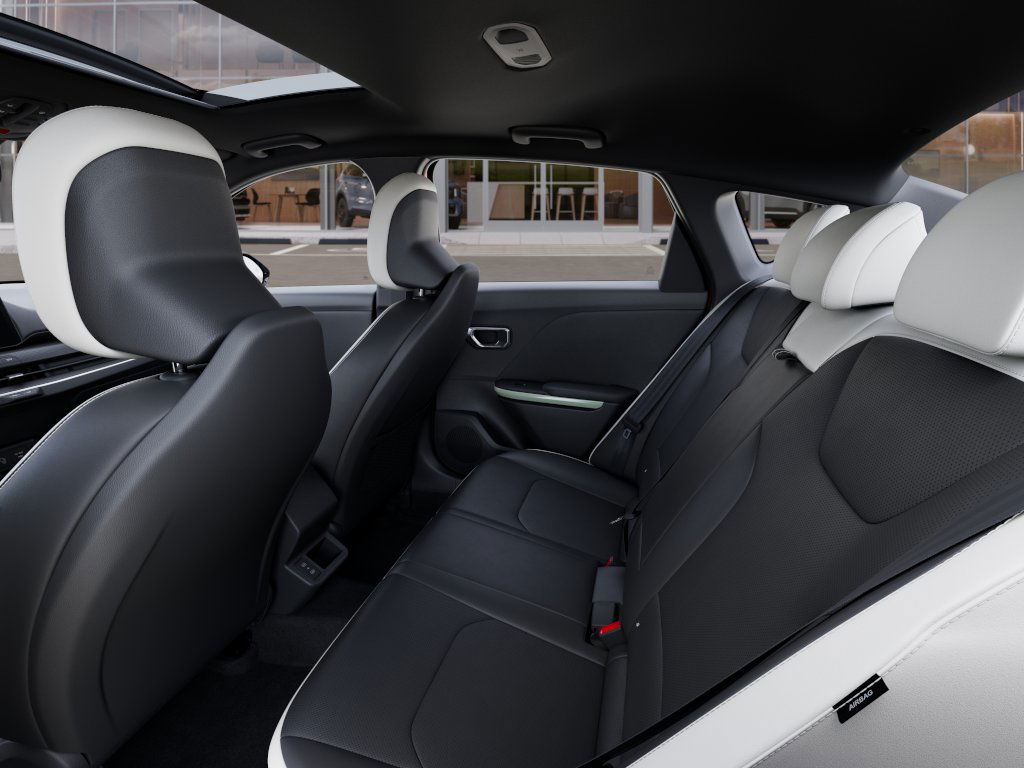 3KPFW4DE0SE263945 2025 Kia K4 GT-Line