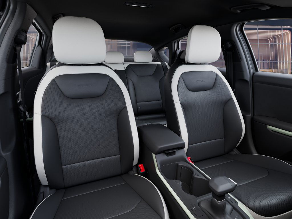 3KPFW4DE4TE255056 2026 Kia K4 GT-Line