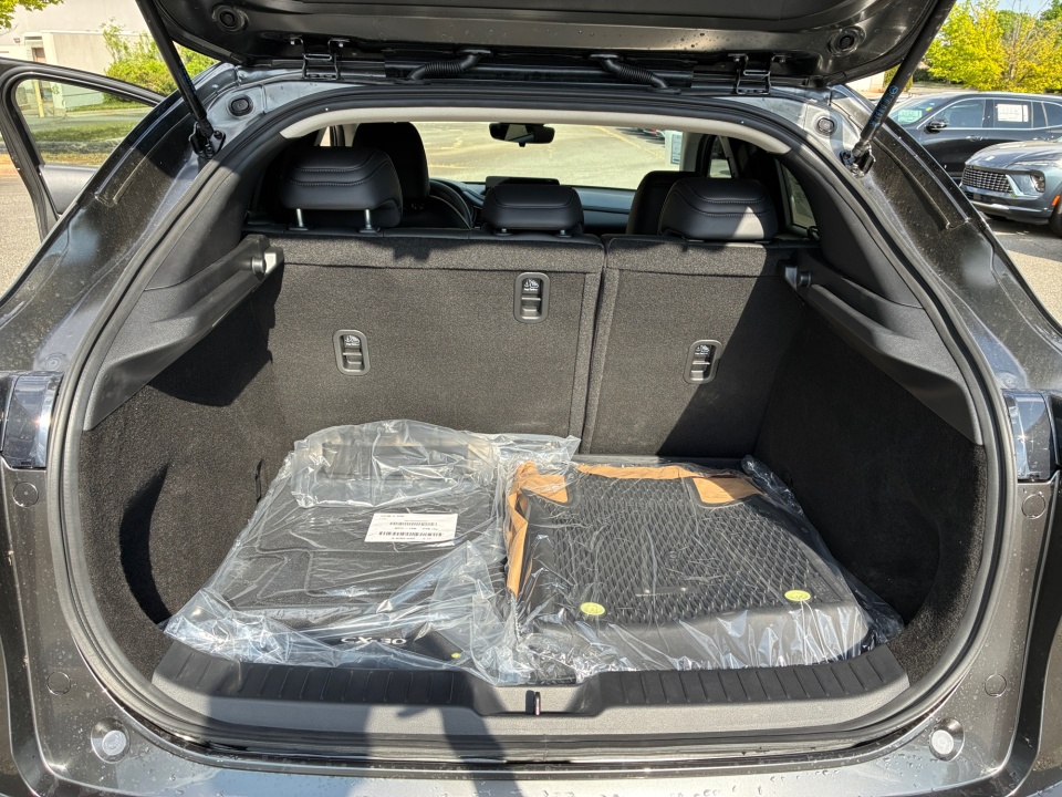 3MVDMBCL0TM132246 2026 Mazda CX-30 2.5 S Preferred