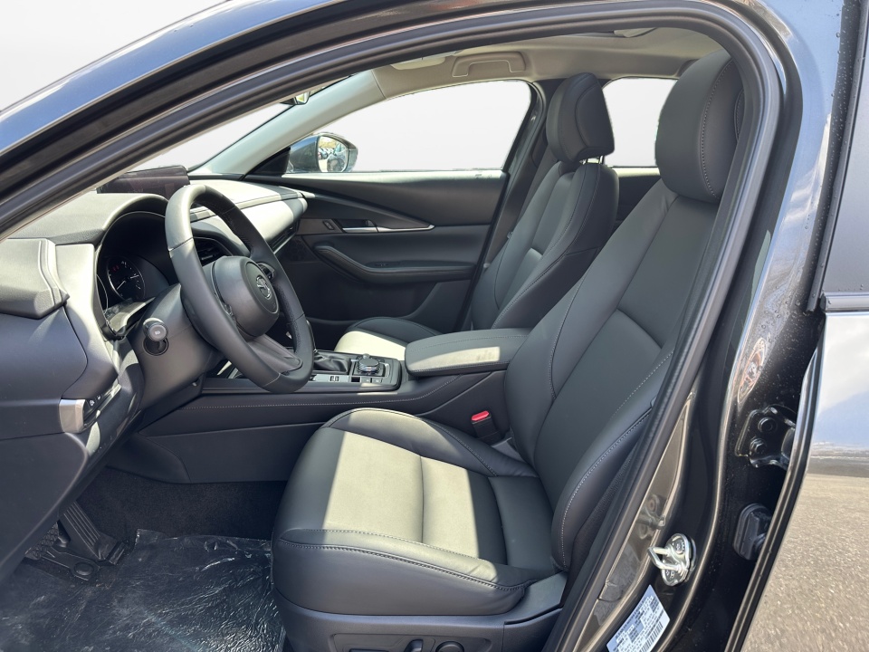 3MVDMBCL5TM131142 2026 Mazda CX-30 2.5 S Preferred