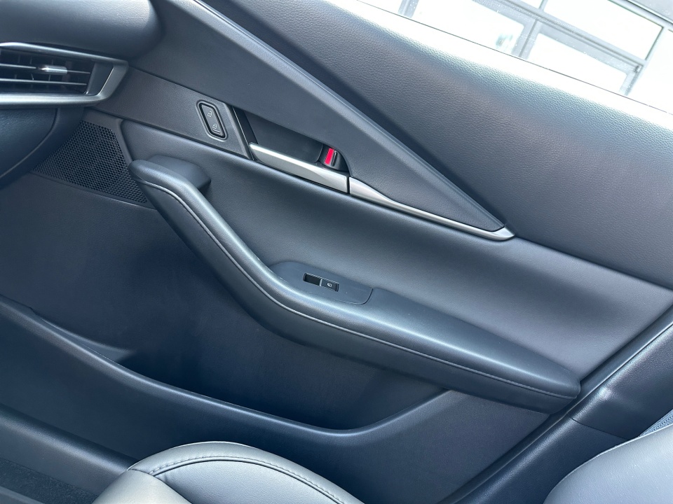 3MVDMBCL5TM131142 2026 Mazda CX-30 2.5 S Preferred