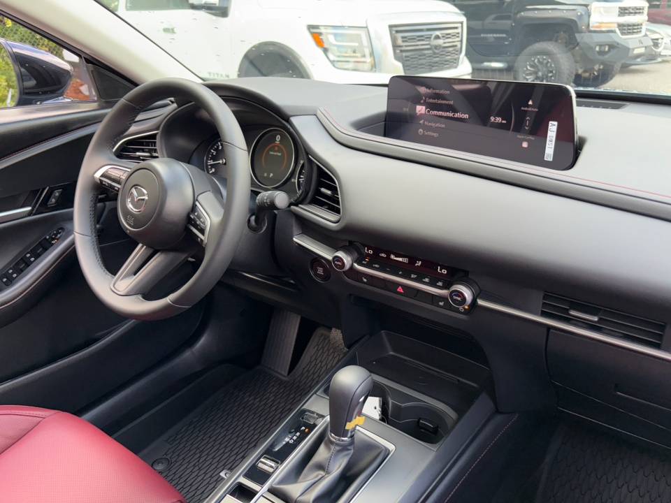 3MVDMBCL6TM211081 2026 Mazda CX-30 2.5 S Carbon Edition
