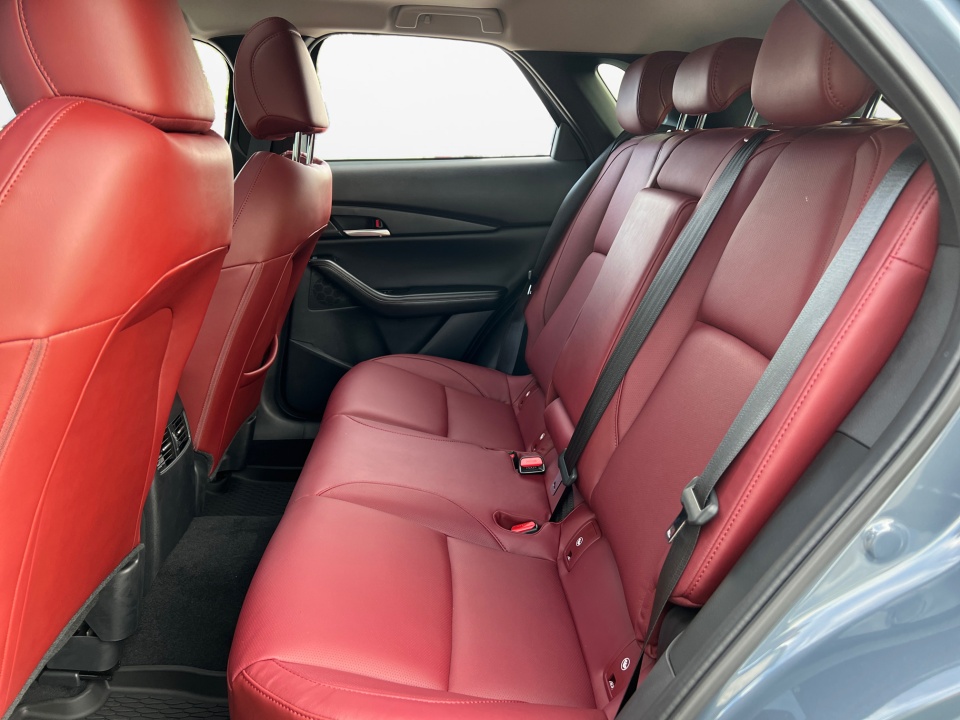 3MVDMBCM1SM851061 2025 Mazda CX-30 2.5 S Carbon Edition