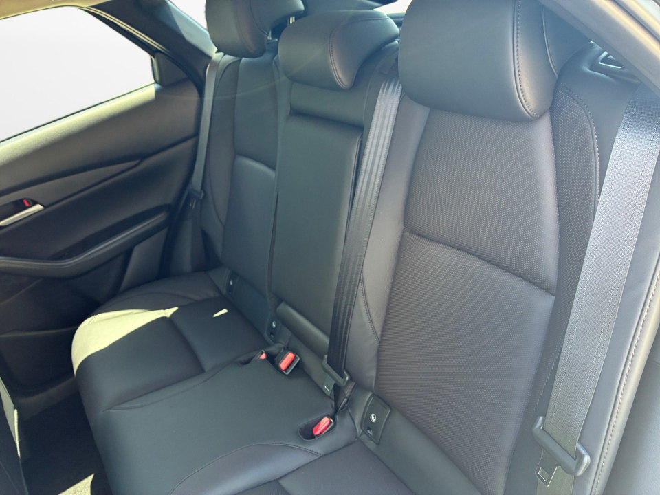 3MVDMBDL8TM200274 2026 Mazda CX-30 2.5 S Premium
