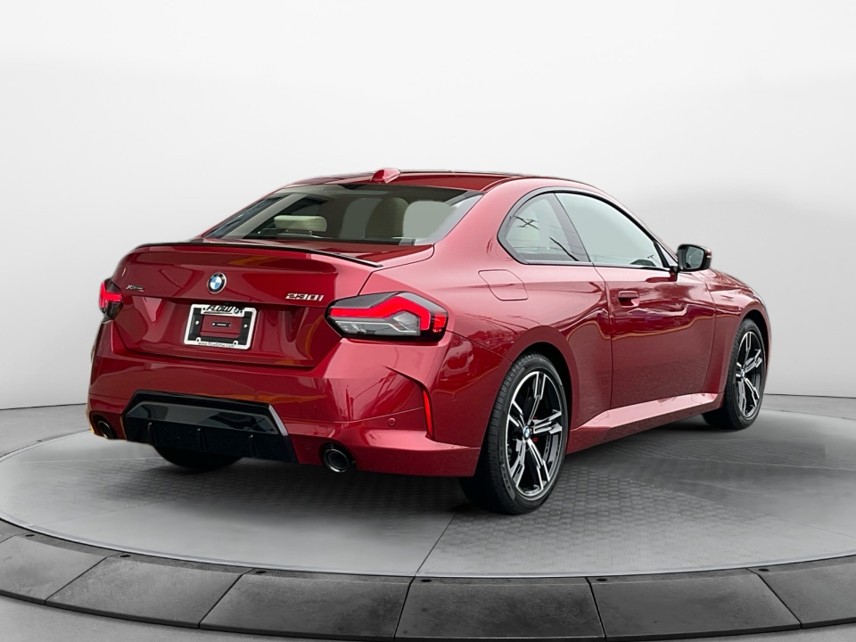 3MW33CM05T8G16803 2026 BMW 230i xDrive