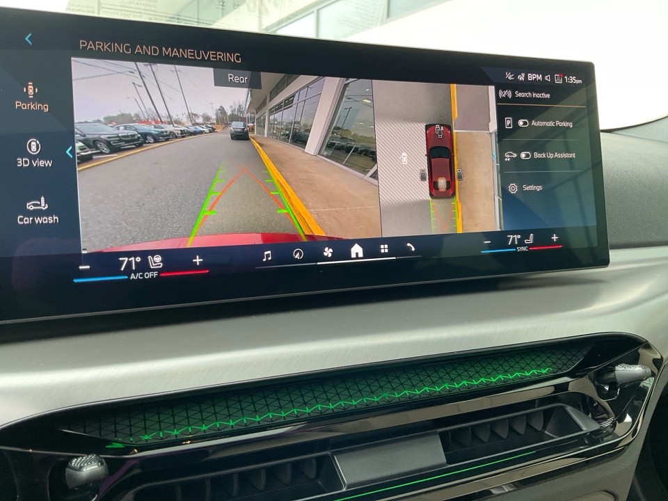 3MW33CM05T8G16803 2026 BMW 230i xDrive