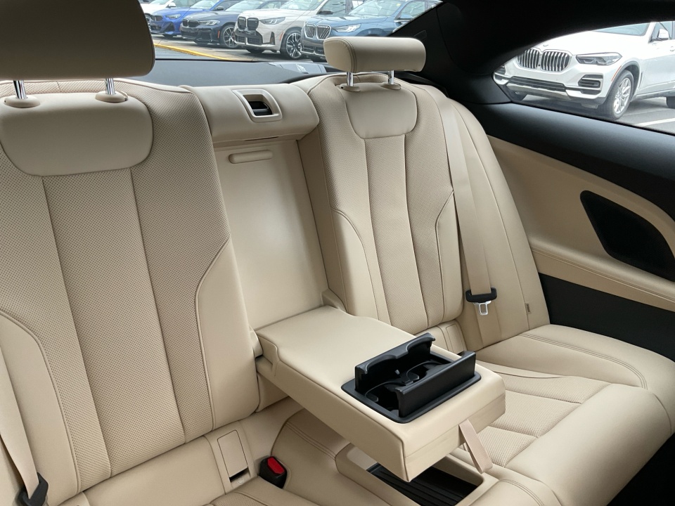 3MW33CM05T8G16803 2026 BMW 230i xDrive