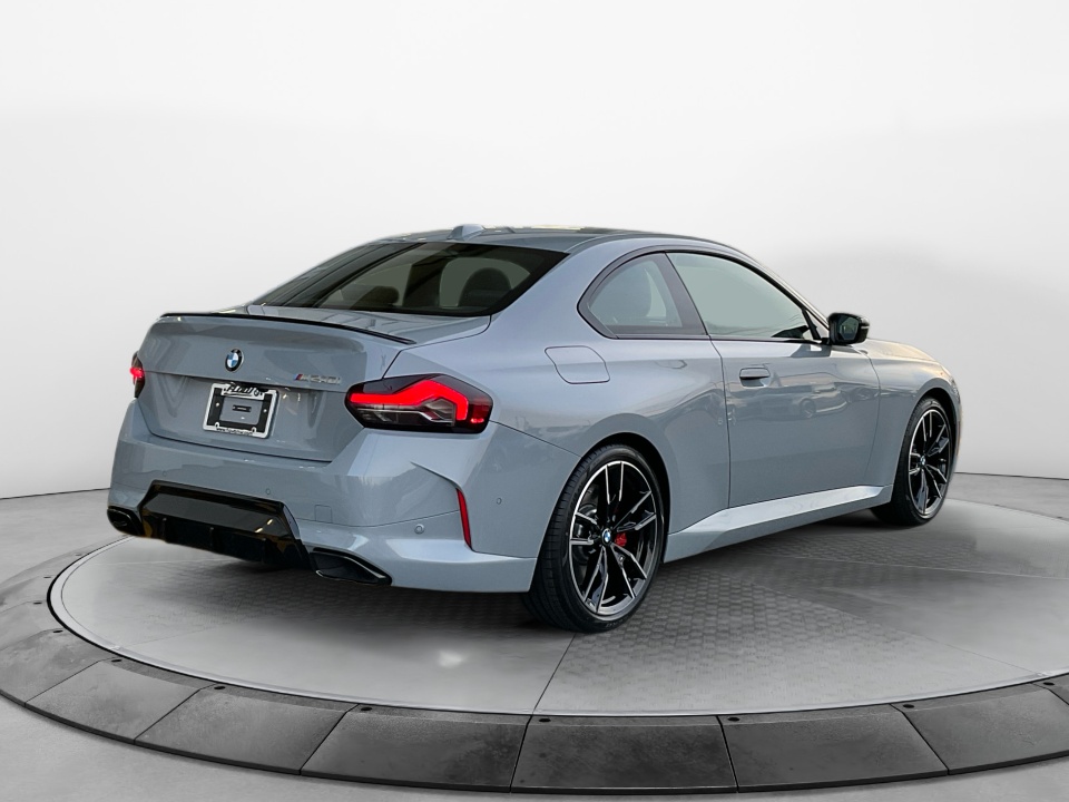 3MW43CM05T8G04932 2026 BMW M240 i