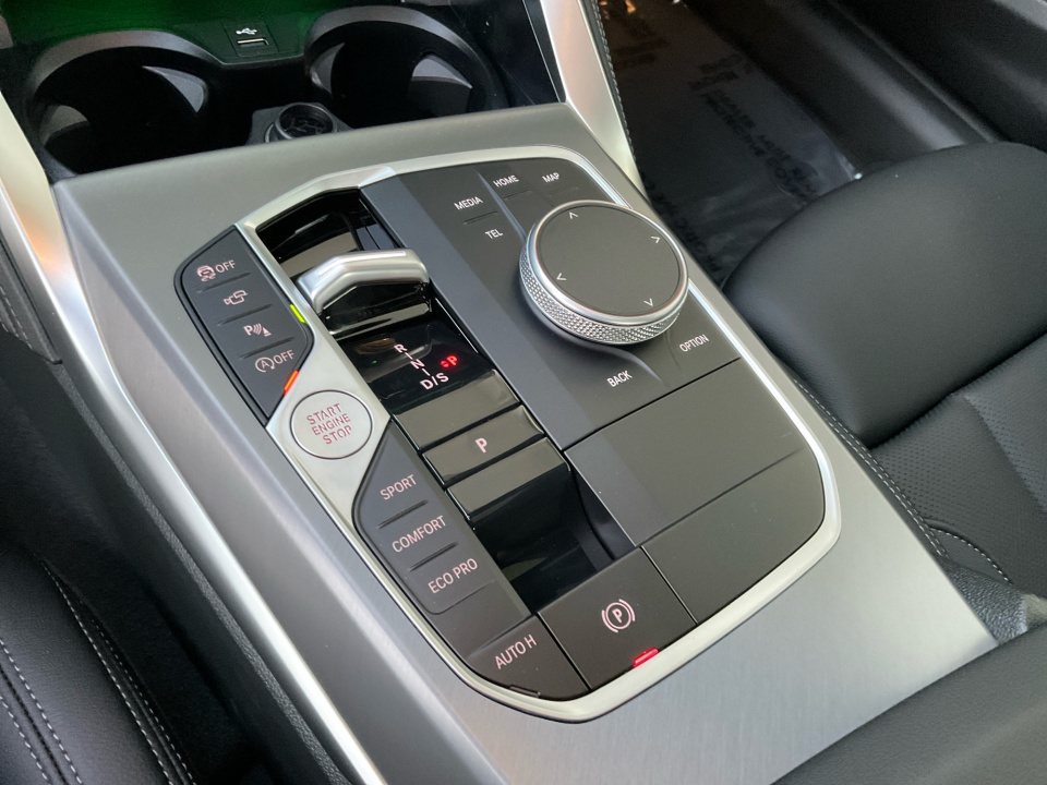 3MW43CM05T8G04932 2026 BMW M240 i