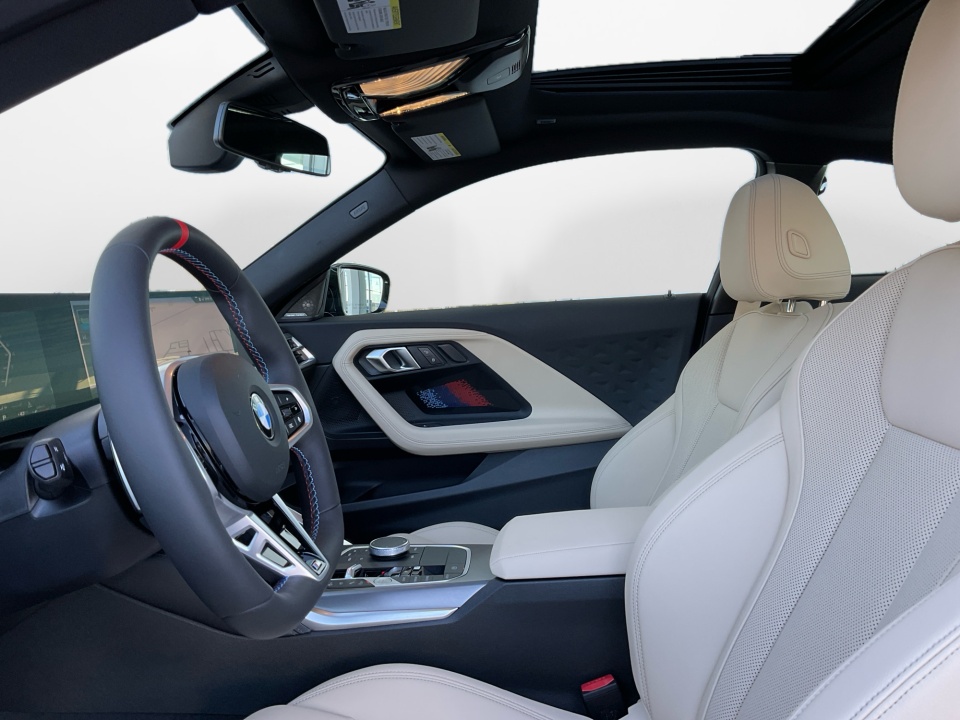 3MW53CM00T8G00582 2026 BMW 2 Series M240i xDrive