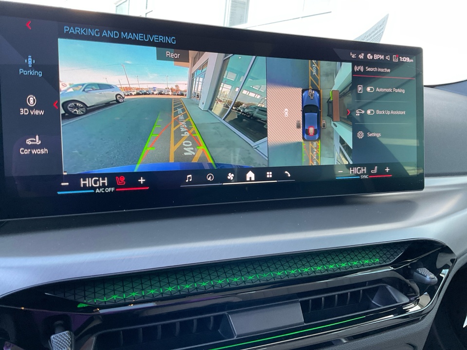 3MW53CM00T8G00582 2026 BMW 2 Series M240i xDrive