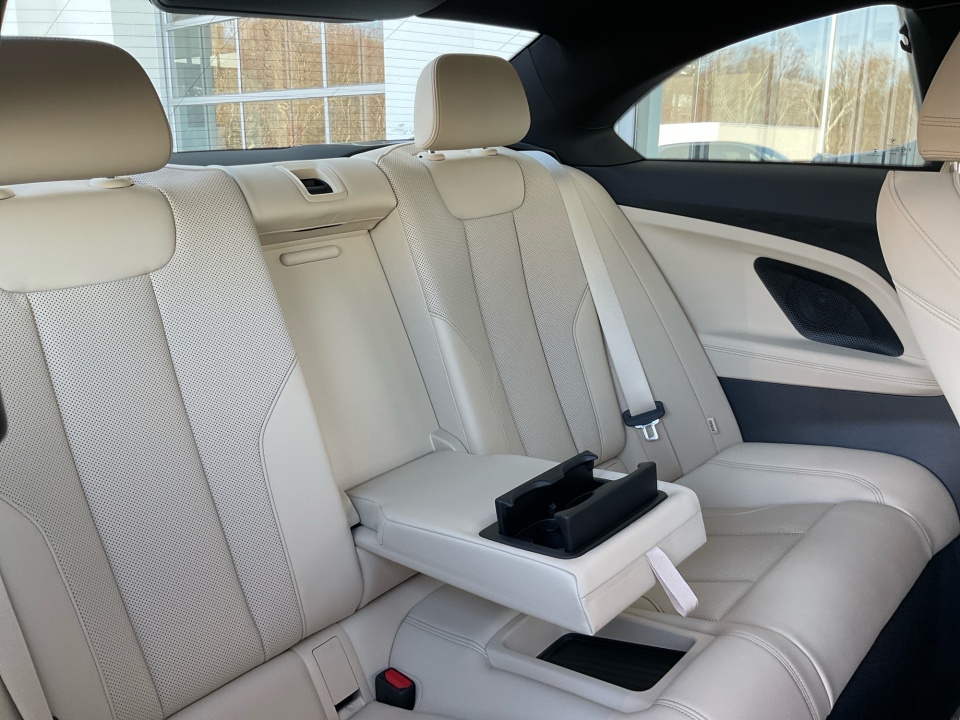 3MW53CM00T8G00582 2026 BMW 2 Series M240i xDrive