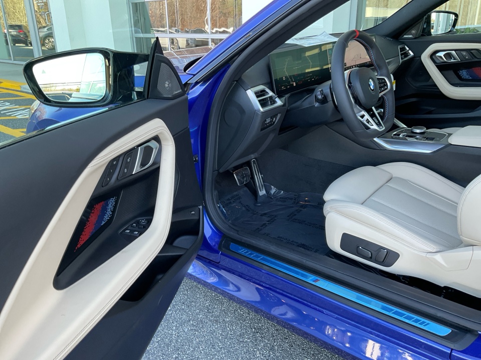 3MW53CM00T8G00582 2026 BMW 2 Series M240i xDrive