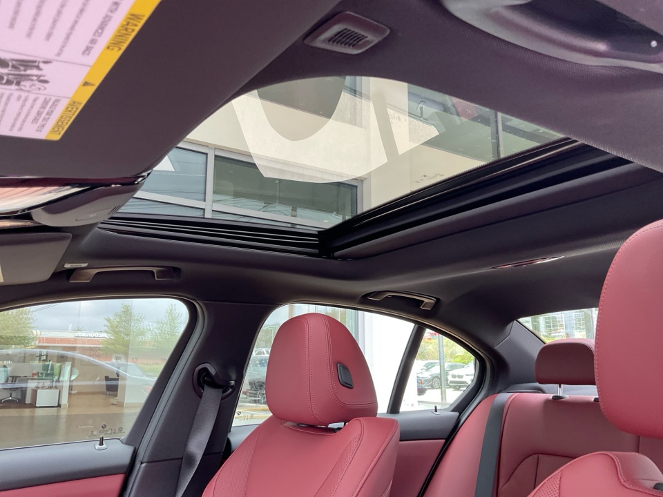 3MW59FT09T8G44775 2026 BMW M340i NA