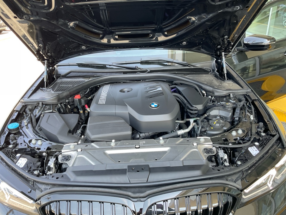 3MW69CW09T8G28168 2026 BMW 330i NA