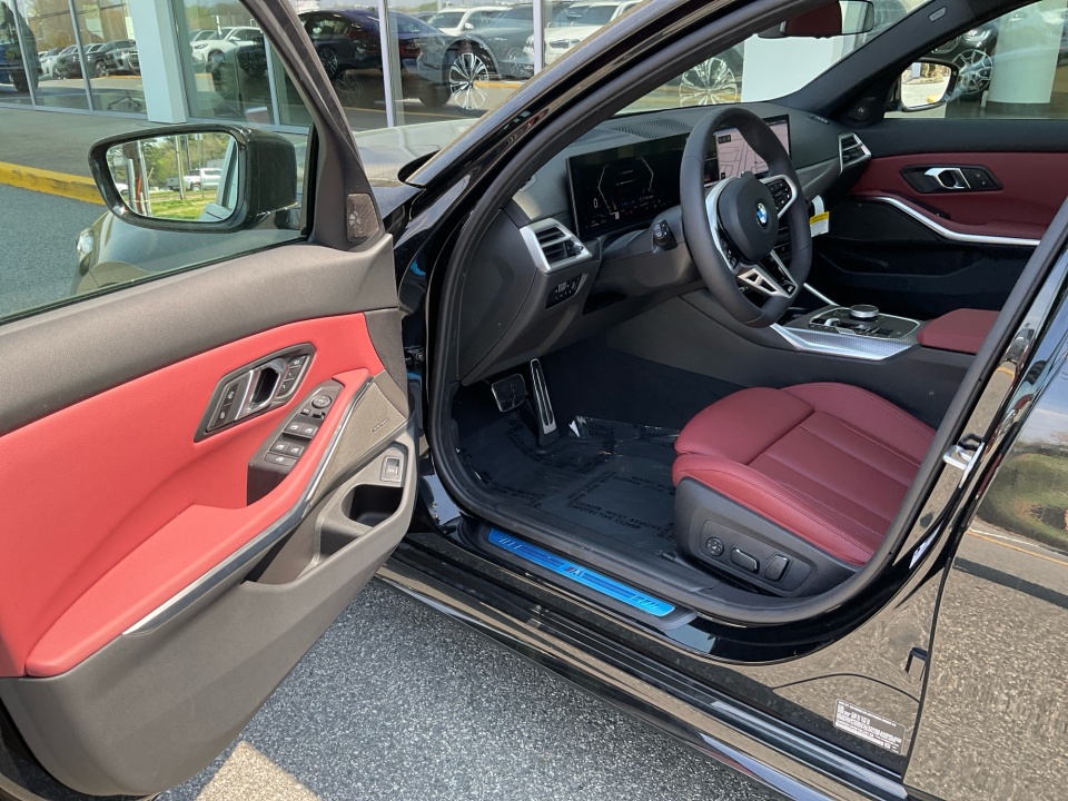 3MW69CW09T8G28168 2026 BMW 330i NA