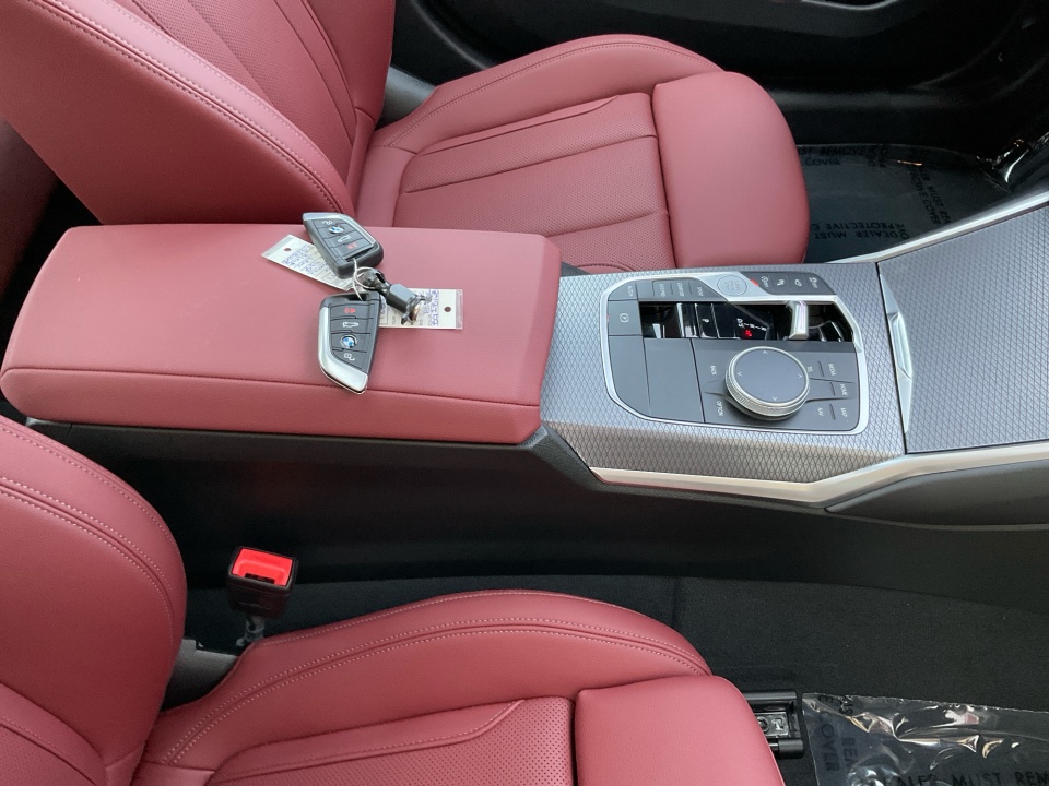 3MW69CW09T8G28168 2026 BMW 330i NA