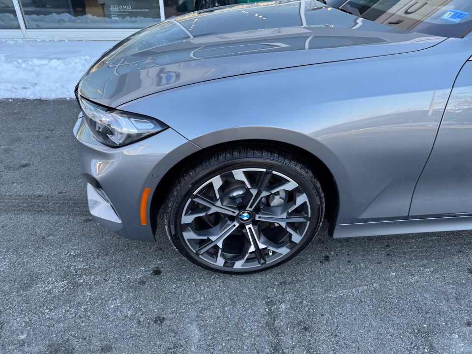 3MW89CW04T8G10170 2026 BMW 330i xDrive NA