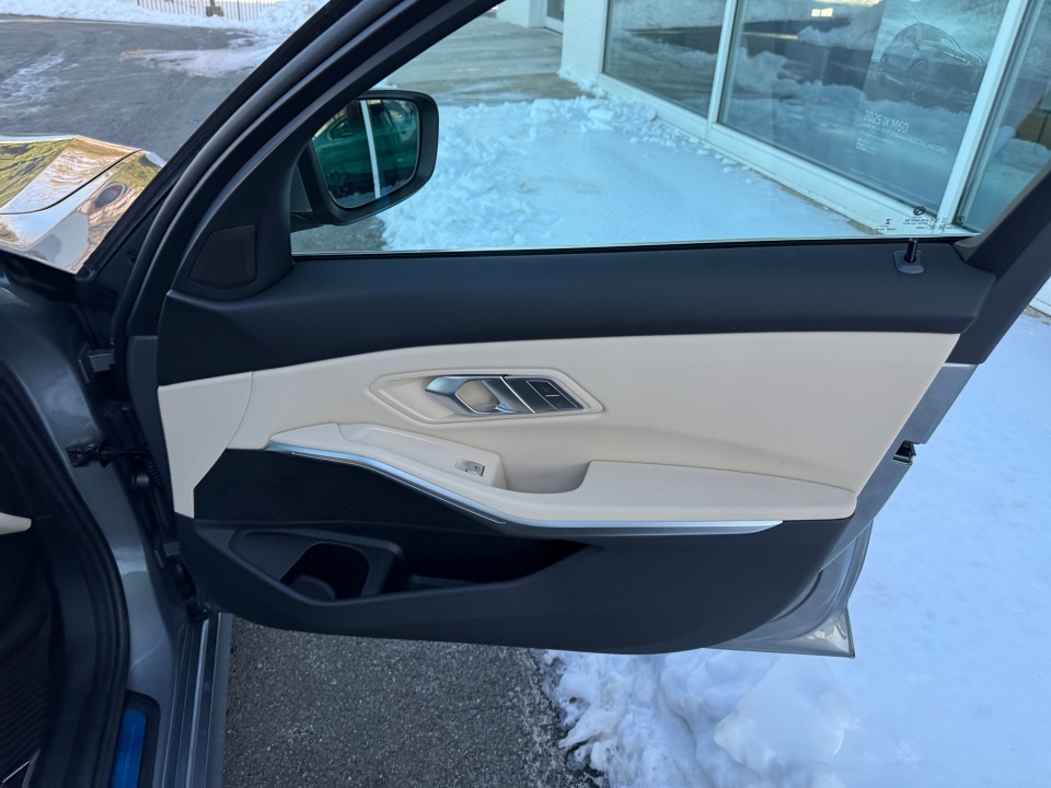 3MW89CW04T8G10170 2026 BMW 330i xDrive NA