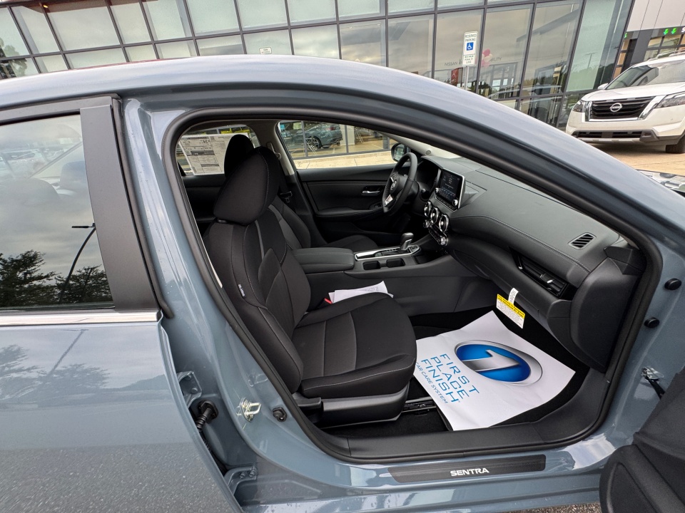 3N1AB8CV3SY401560 2025 Nissan Sentra SV