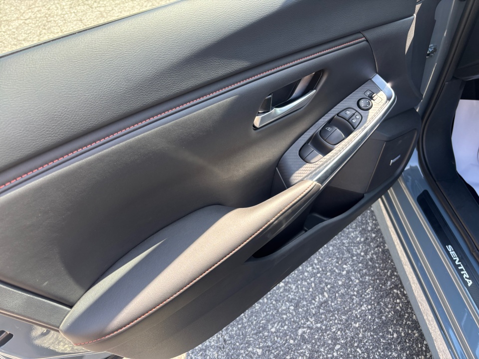 3N1AB8DV7SY395910 2025 Nissan Sentra SR