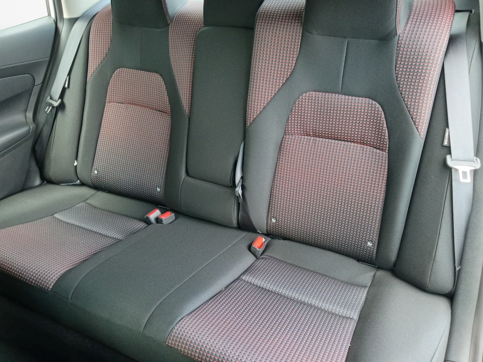 3N1AB9DV8TY276920 2026 Nissan Sentra SR
