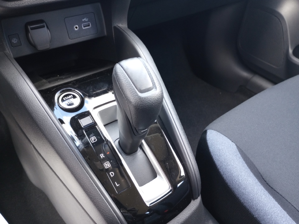 3N1CN8EV1SL878532 2025 Nissan Versa 1.6 SV