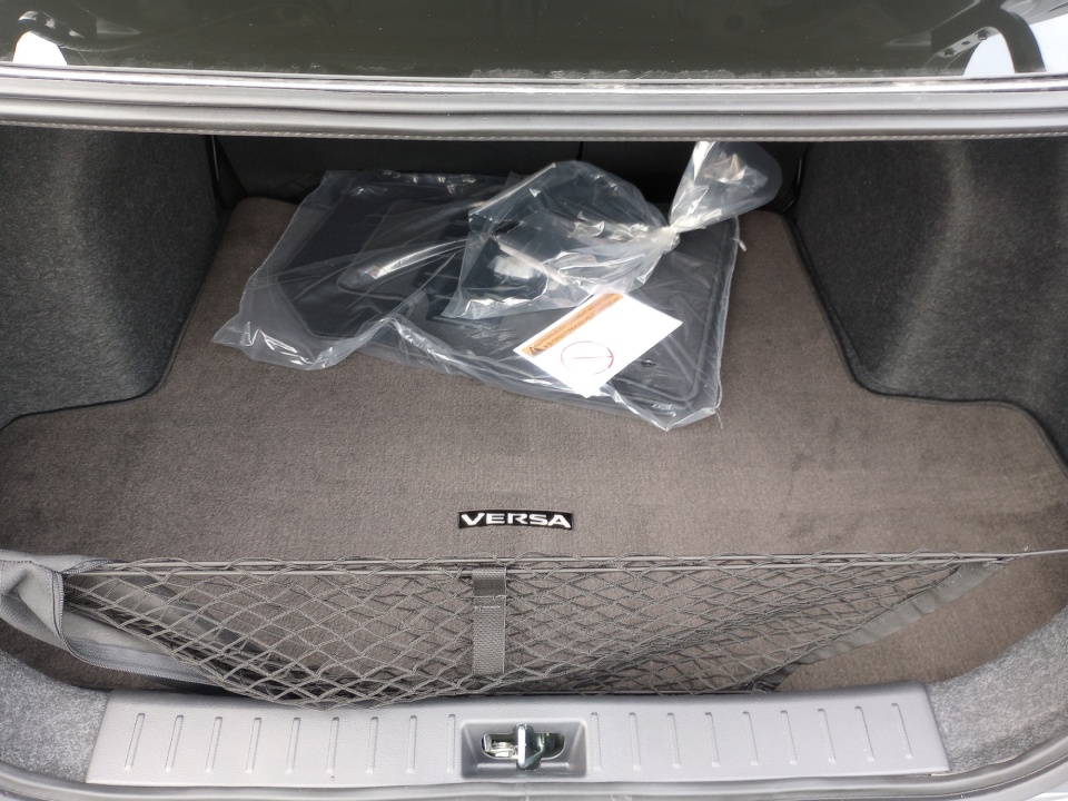 3N1CN8EV5SL887993 2025 Nissan Versa 1.6 SV