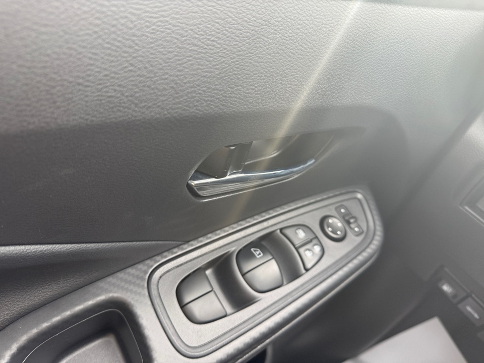 3N1CN8EV7SL874341 2025 Nissan Versa 1.6 SV