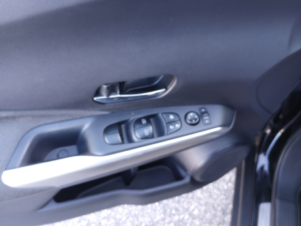 3N1CP5CU3KL510243 2019 Nissan Kicks SV